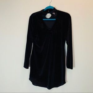 NWOT Velvet Choker Neck Long Sleeved Trendy Dress